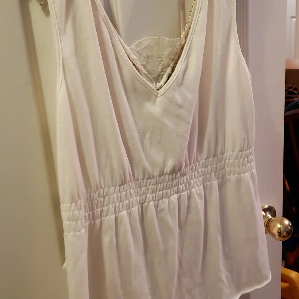 Ruffle Tank Top - Picture 5 of 6